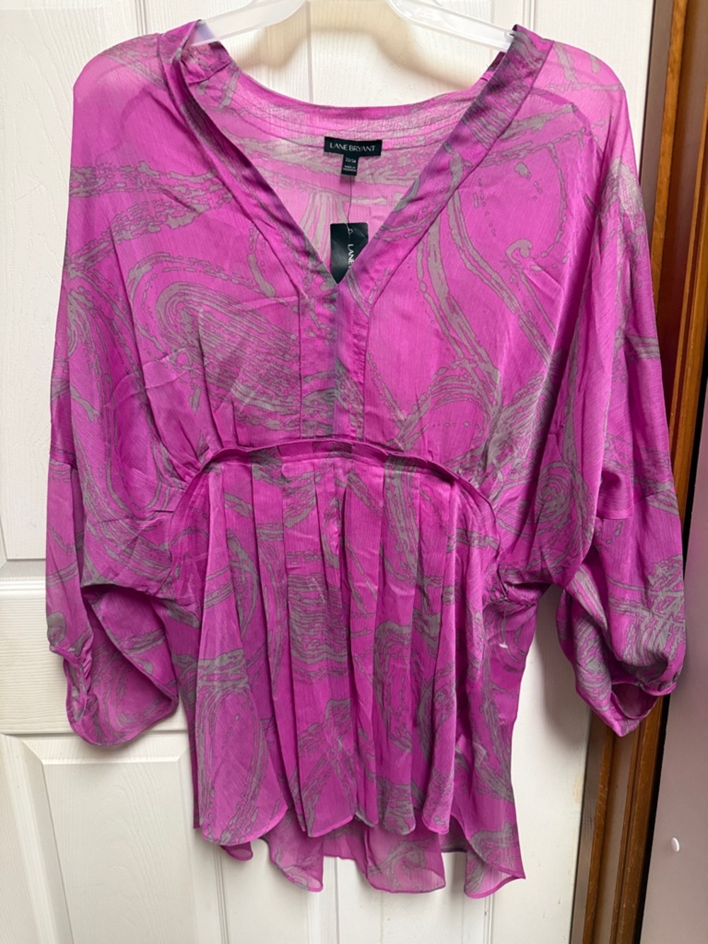 Lane Bryant Magenta V-Neck Flutter-Sleeve Tunic with Silver Swirl